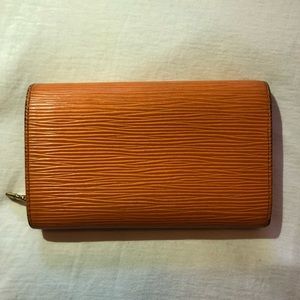 Louis Vuitton LV Orange leather Epi Long Wallet